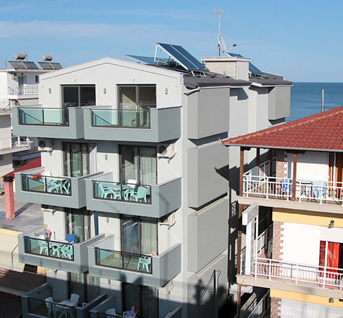 Alarzo Rooms Paralia Katerinis Exterior photo